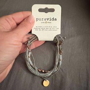 Pura vida monthly pack